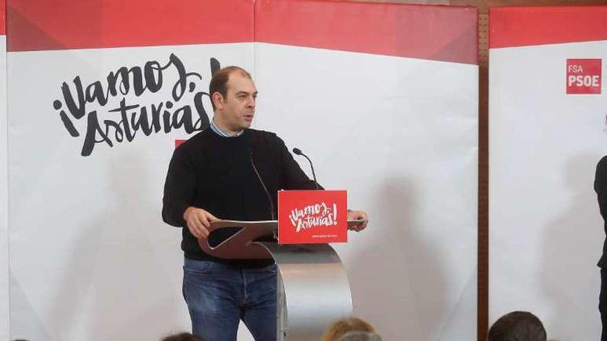 Luis Ramón Fernández Huerga, durante un acto del PSOE.