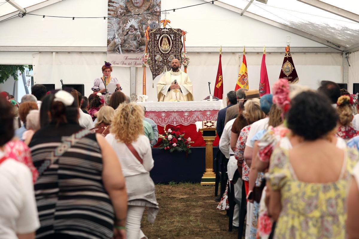 Romería y misa de la Hermandad de la Virgen del Rocío de Toledo en 2025