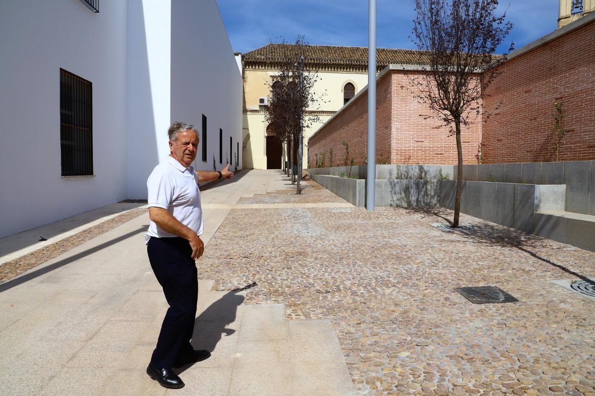 Salvador Fuentes, en el callejón de Orive.