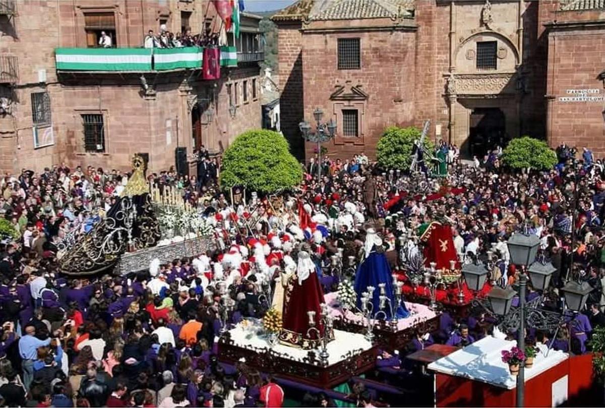 Jornada matutina del Viernes Santo en Montoro.