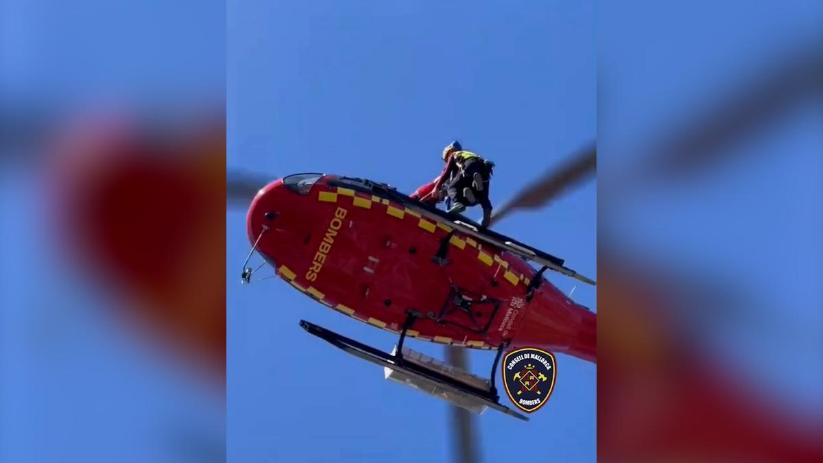 VÍDEO | Los bomberos rescatan en helicóptero a una excursionista herida en Pollença