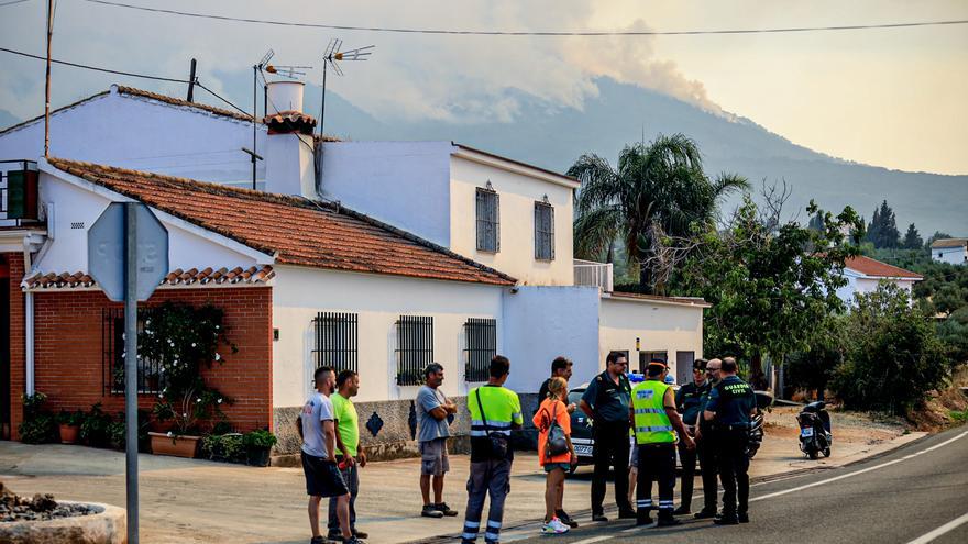 Vecinos de Alhaurín el Grande  han sido desalojados preventivamente por el incendio