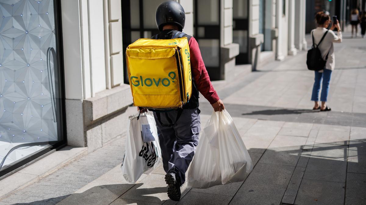 Glovo es una de las firmas sancionadas a nivel estatal por tener a falsos autónomos en su plantilla.