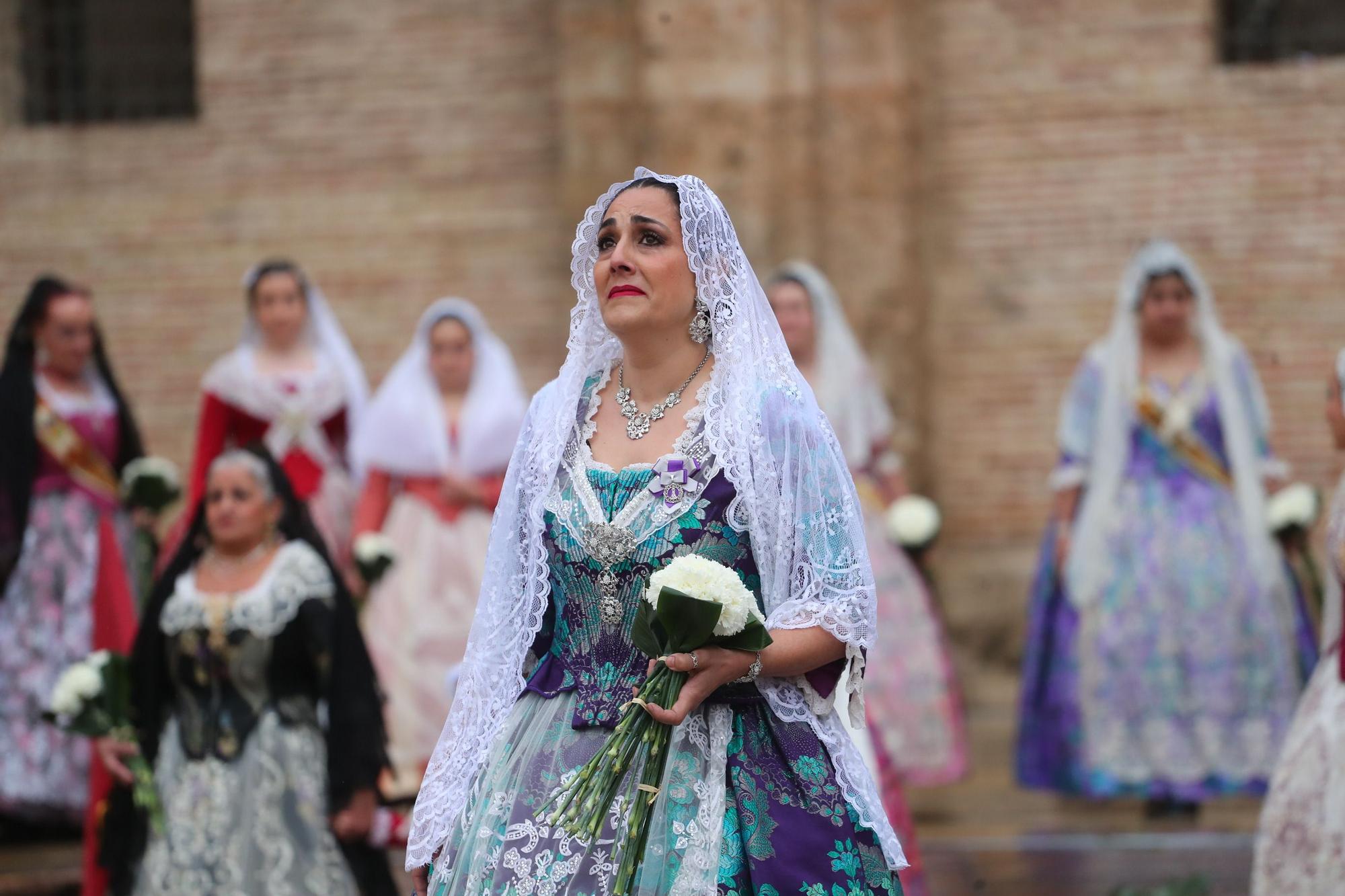 Búscate en el primer día de ofrenda por la calle de la Paz (entre las 17:00 a las 18:00 horas)