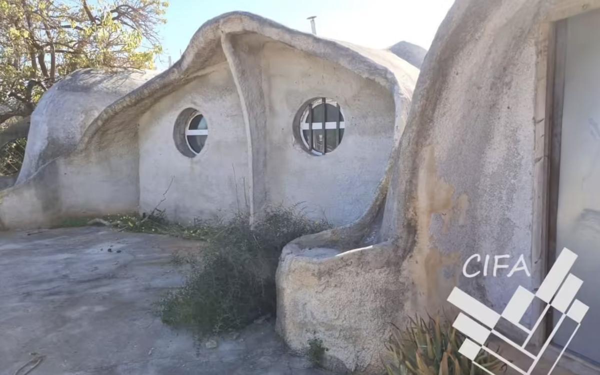 Las curiosas formas redondeadas del exterior de la casa