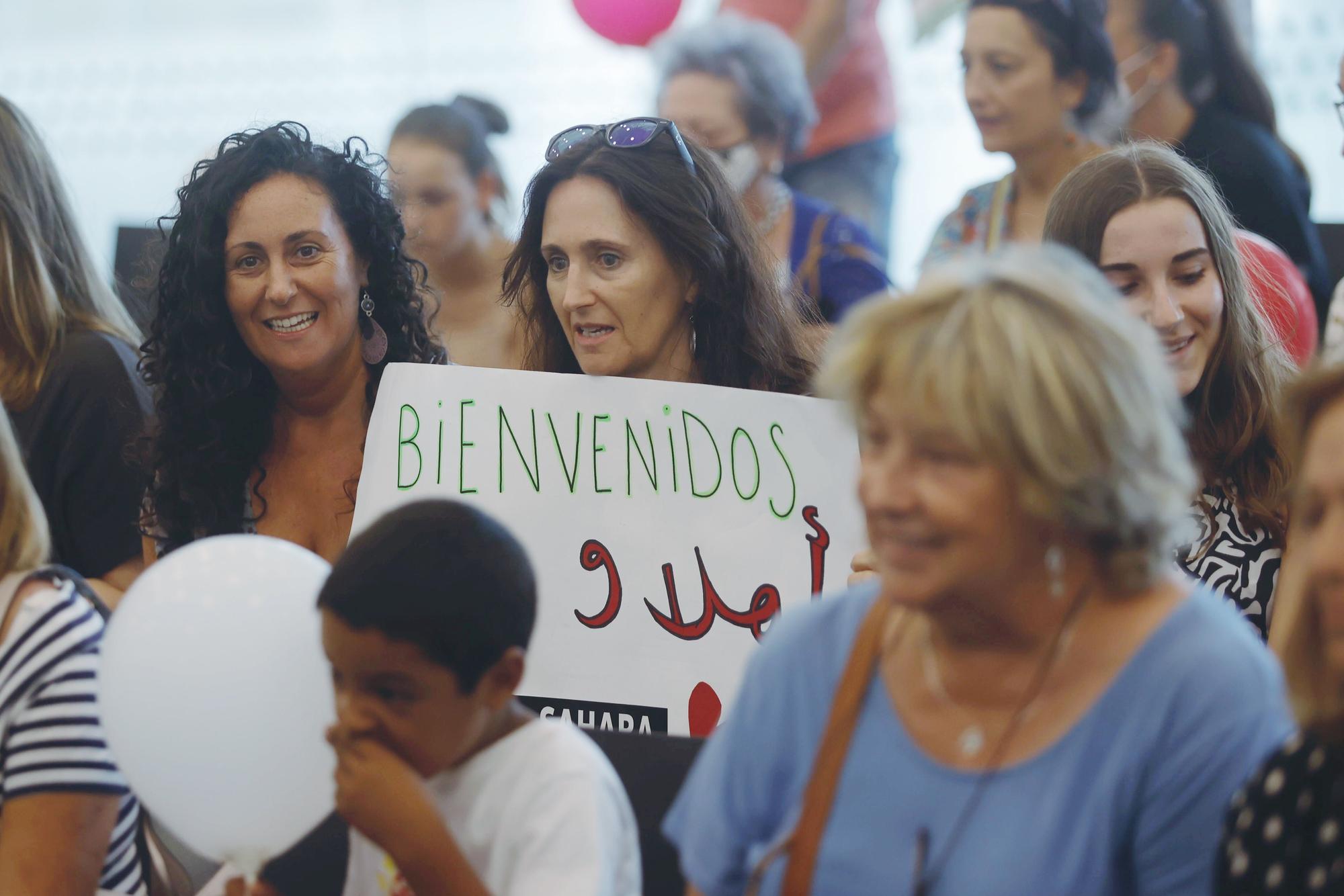En Imágenes: La llegada de los niños saharauis vuelven a Asturias entre "emoción y nervios"
