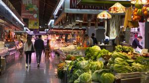 El cistell de consum a l’àrea de BCN ascendeix a 420 euros al mes per llar