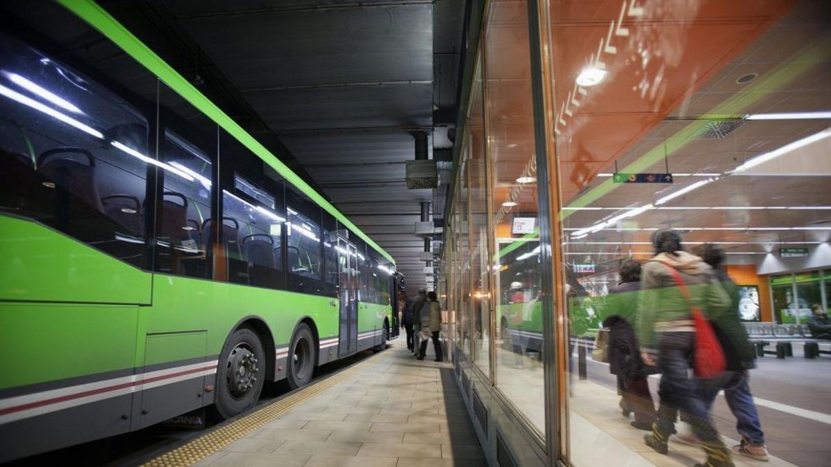 Hay una huelga de autobuses de Avanza convocada por la CGT