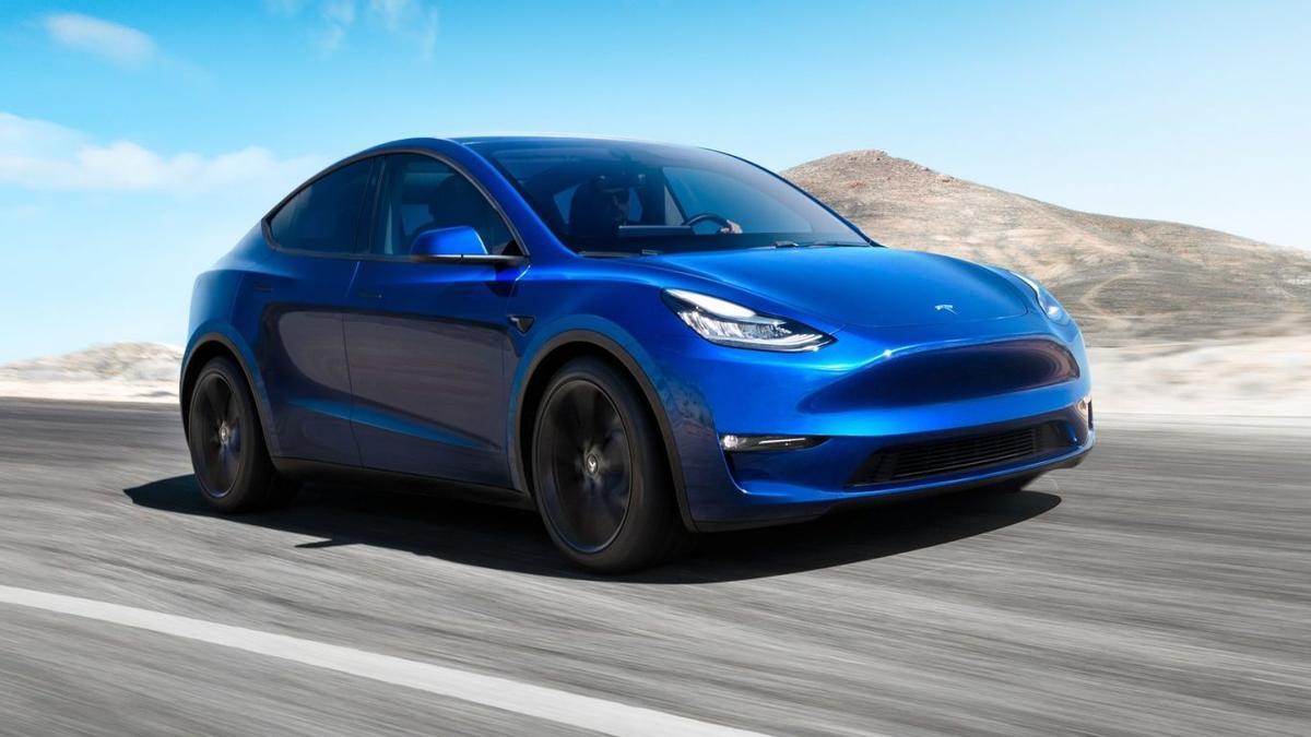 El Tesla Model Y adelanta por la derecha a Audi, BMW y Mercedes-Benz en el segmento de los SUV premium