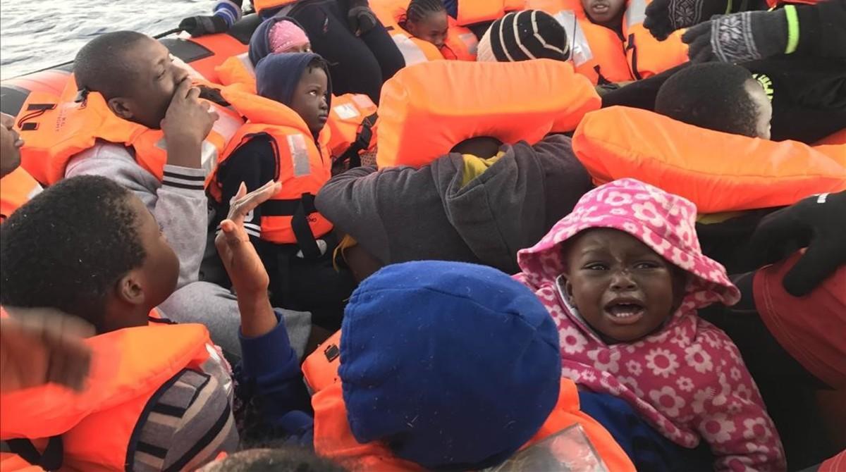 zentauroepp36817872 9 1 2017 proactiva open arms rescata  inmigrantes refugiados170203184620