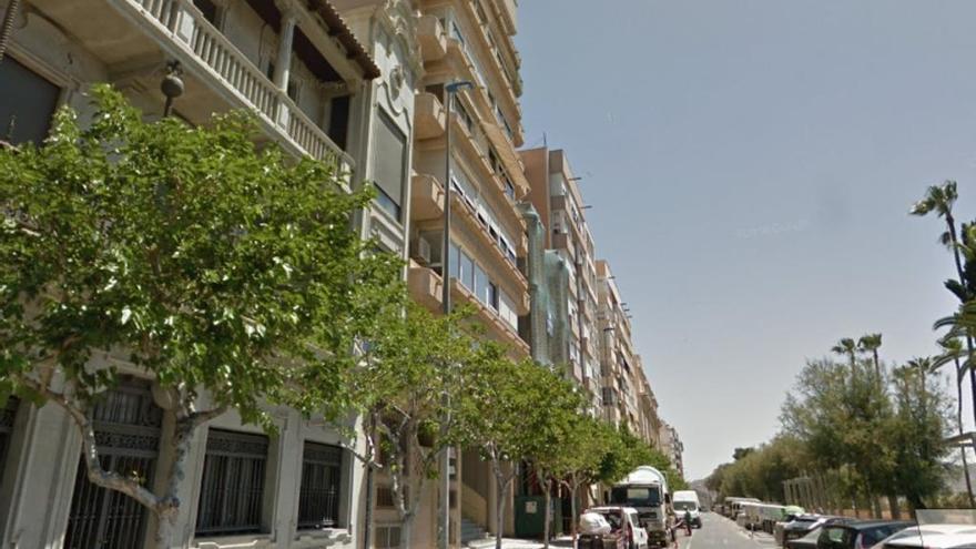 El desmontaje de un andamio en Cartagena obliga este sábado a cortar varias calles