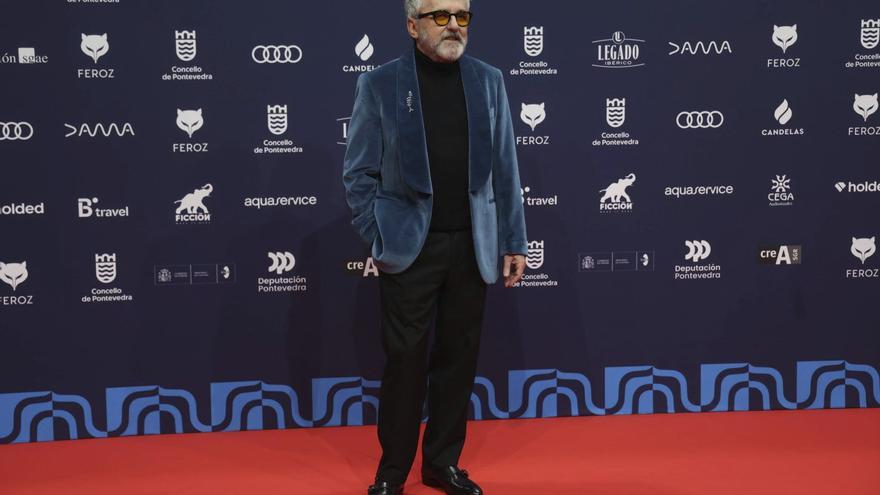 «El teatro es algo único:  Si tú te entregas a él,  él se entrega a ti»