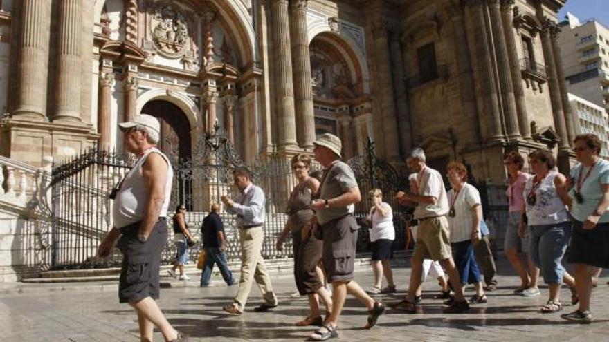 Andalucía bate su récord turístico: 7,3 millones de extranjeros y 9.784 millones de gasto hasta junio