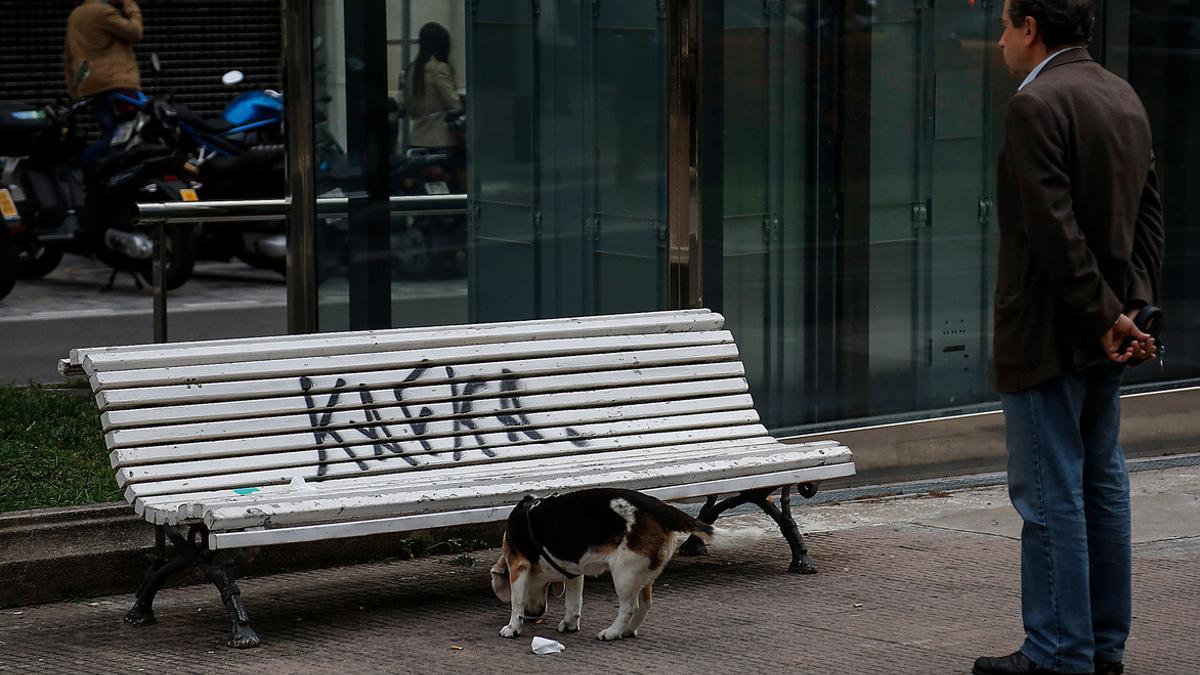 Nombres de peso con aura vandálica: Foix, Bukowski, Kafka,  Camus y Lorca. JULIO CARBÓ