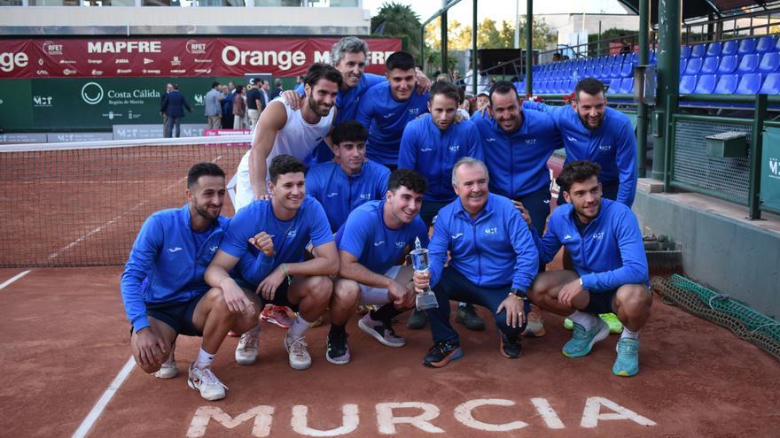 El Real Murcia CT masculino sigue los pasos del femenino y firma un doblete histórico