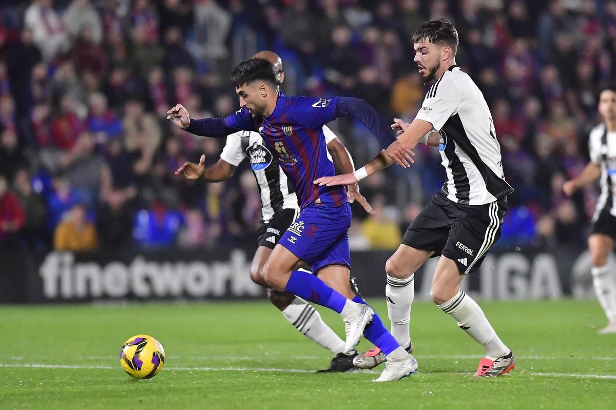 Eldense-Racing de Ferrol: El VAR dictamina las tablas (0-0)