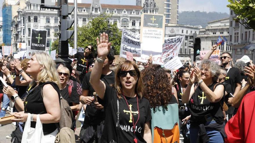 El profesorado asturiano denuncia un retroceso en la gestión de las sustituciones de personal interino: "El curso pasado habíamos visto mejoras"