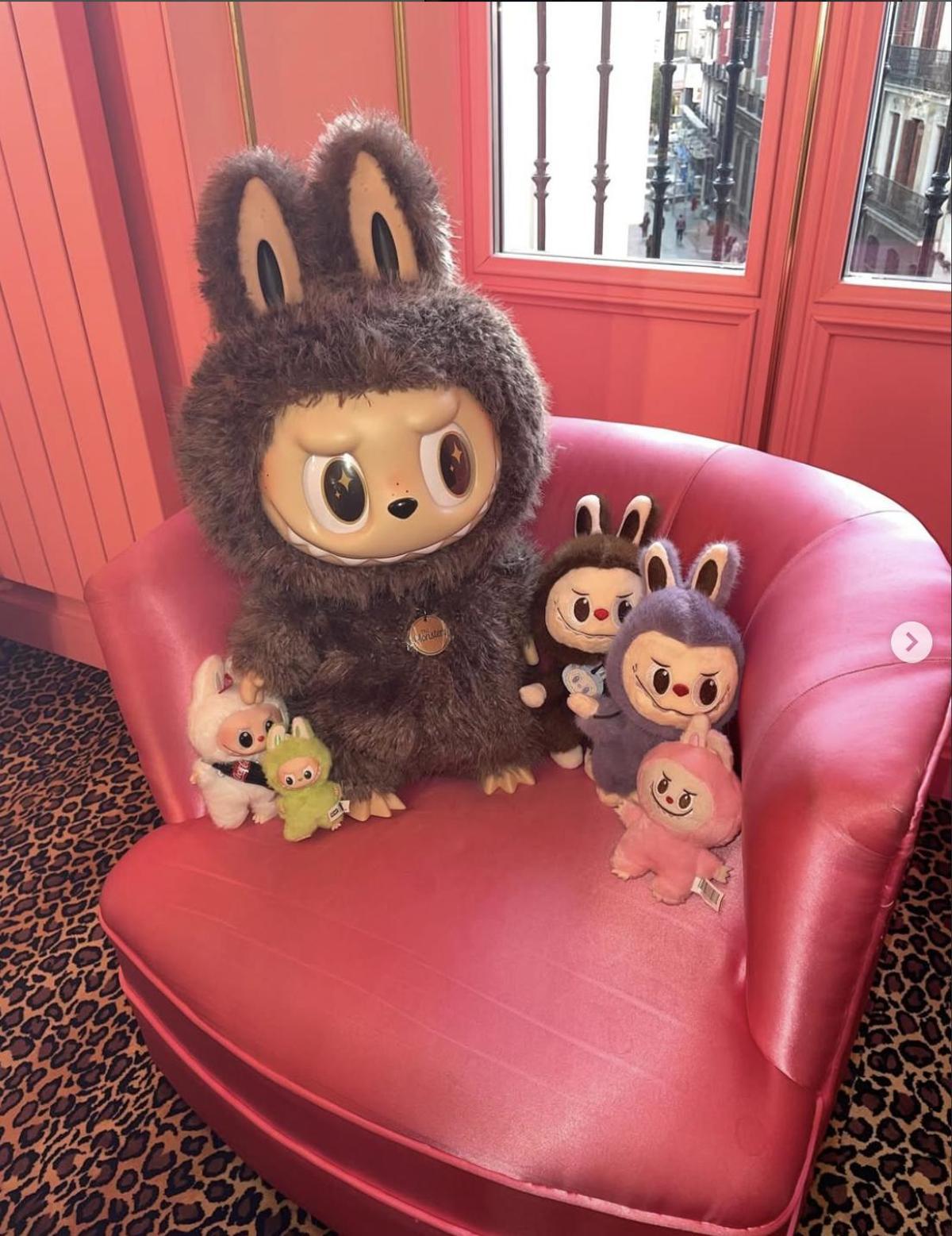 La colección de Labubus de Alaska