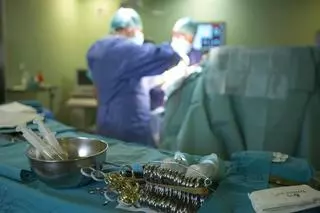 El Hospital Doctor Negrín registra más de 400.000 consultas en un año