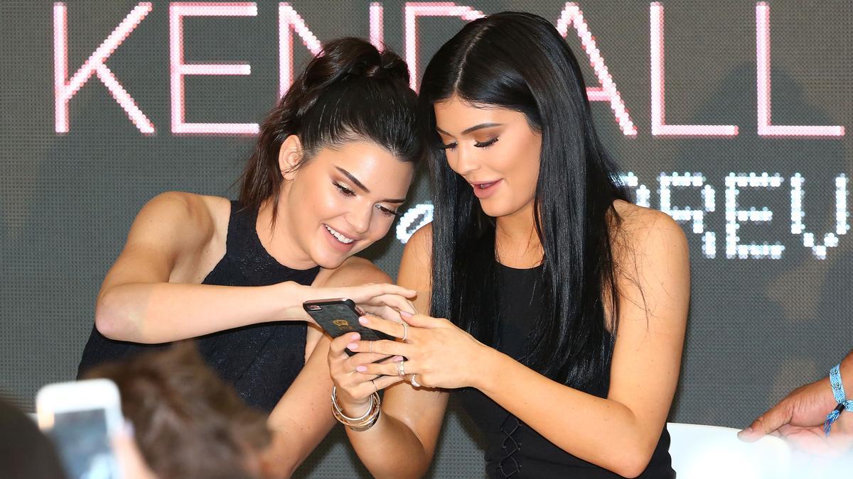 Kylie y Kendall Jenner What's App