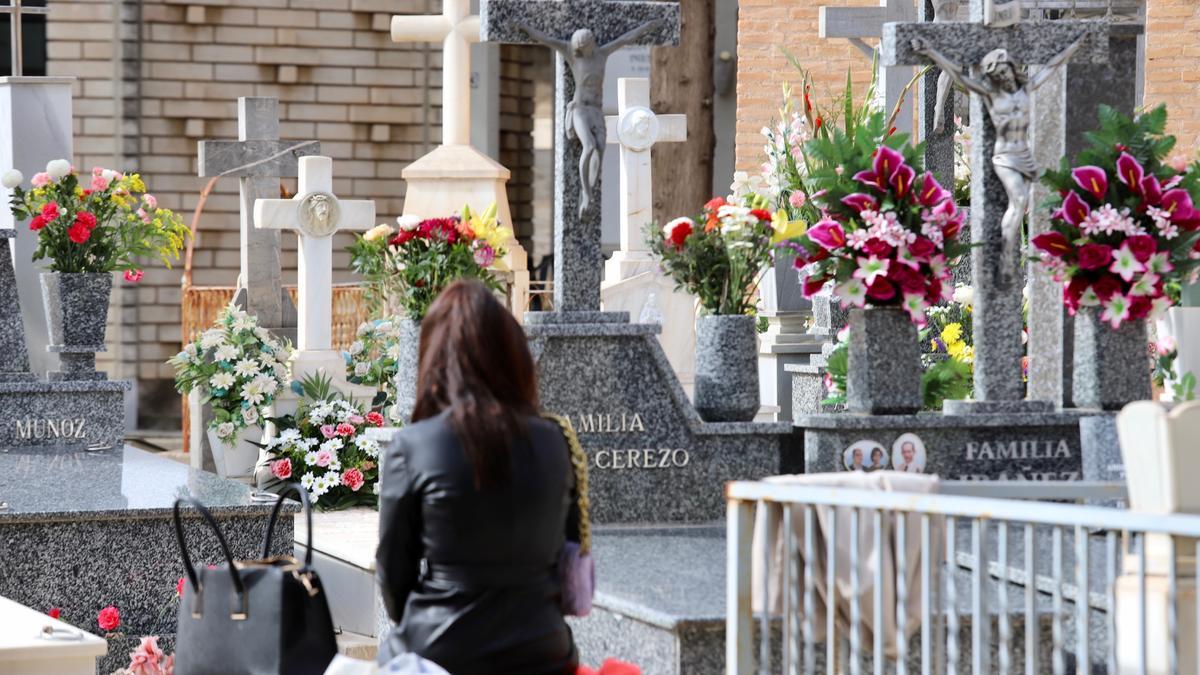 En el cementerio de Espinardo hay cientos de víctimas del franquismo