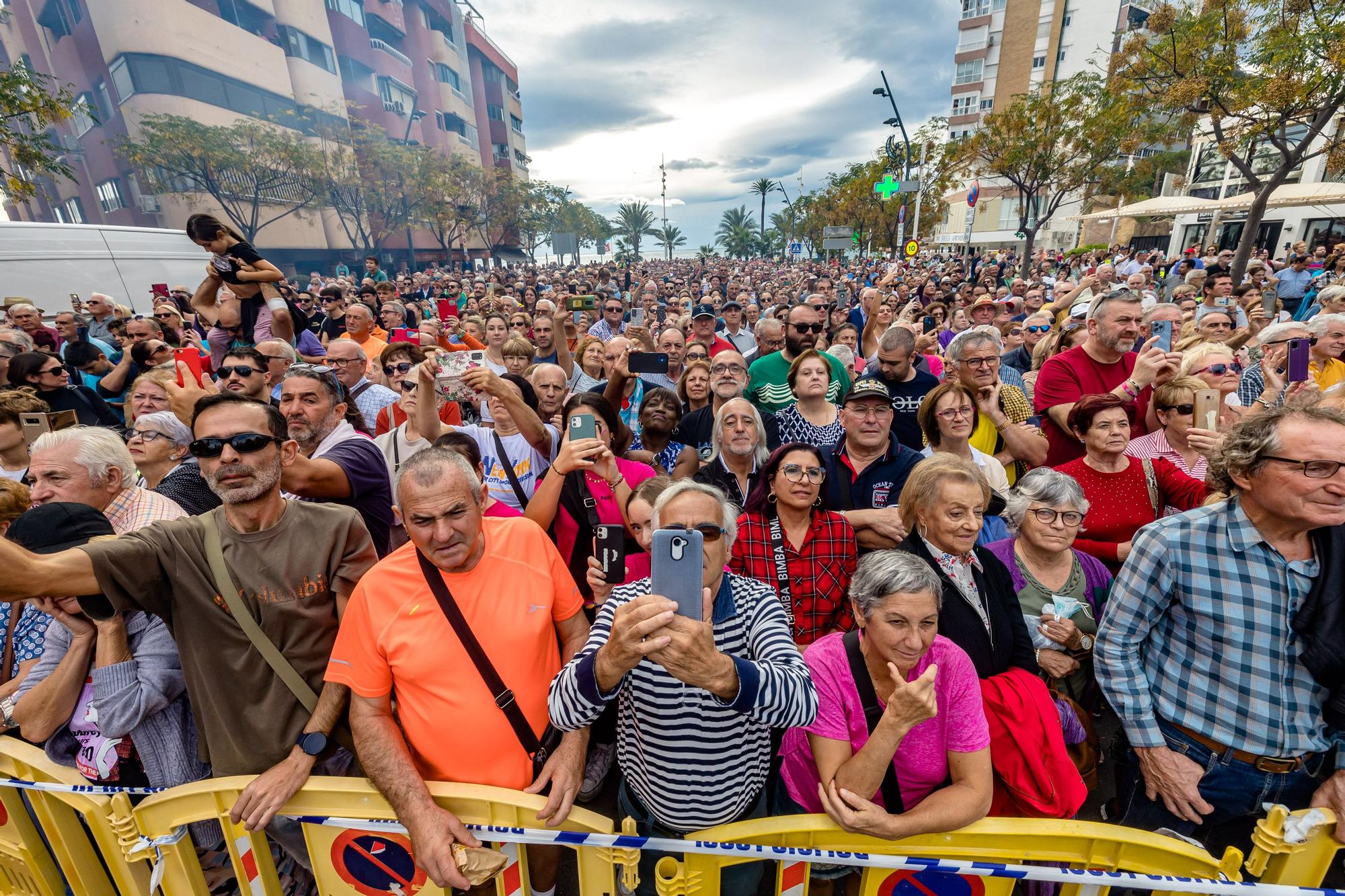 Mascletà dedicada a los peñistas