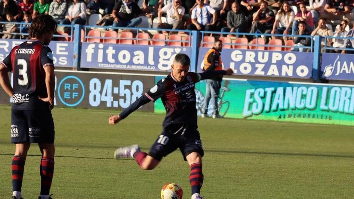 Falta lanzada por Juanmi Callejón en el último partido que acabó en gol.