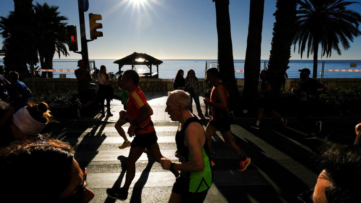 Las imágenes de la Zurich Maratón de Málaga