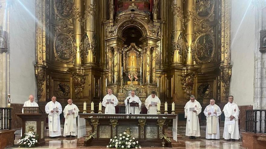 La iglesia de Santo Domingo celebra una misa por la festividad de su patrón