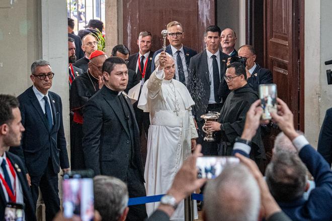 El Papa en Sant Agustí del Raval