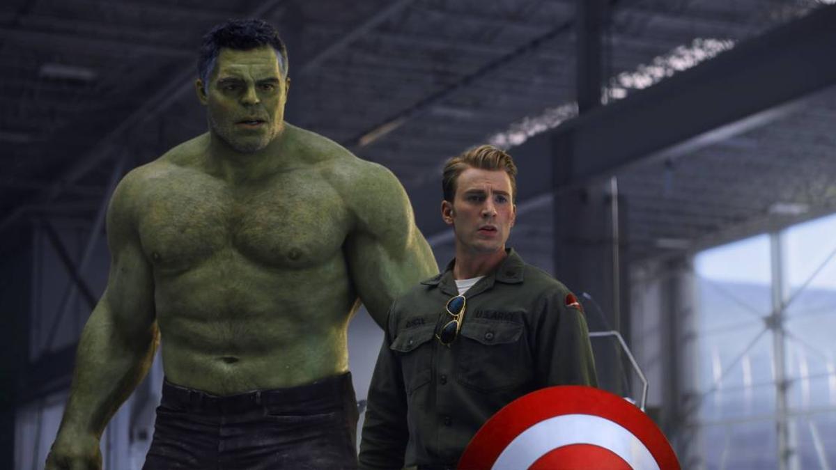 Mark Ruffalo (Hulk) y Chris Evans como Capitán América
