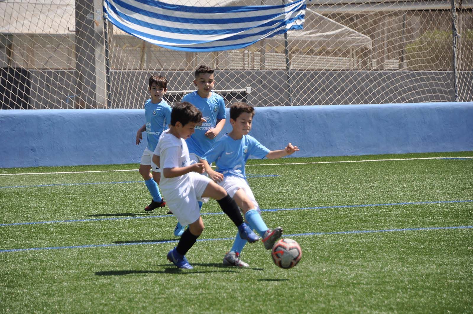 El fútbol base vuelve a sonreír