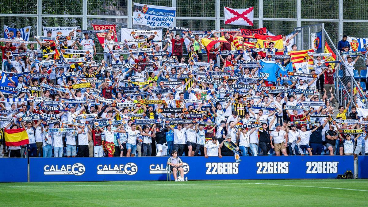 La grada zaragocista en el Estadi Nacional de Andorra el pasado 5 de octubre.