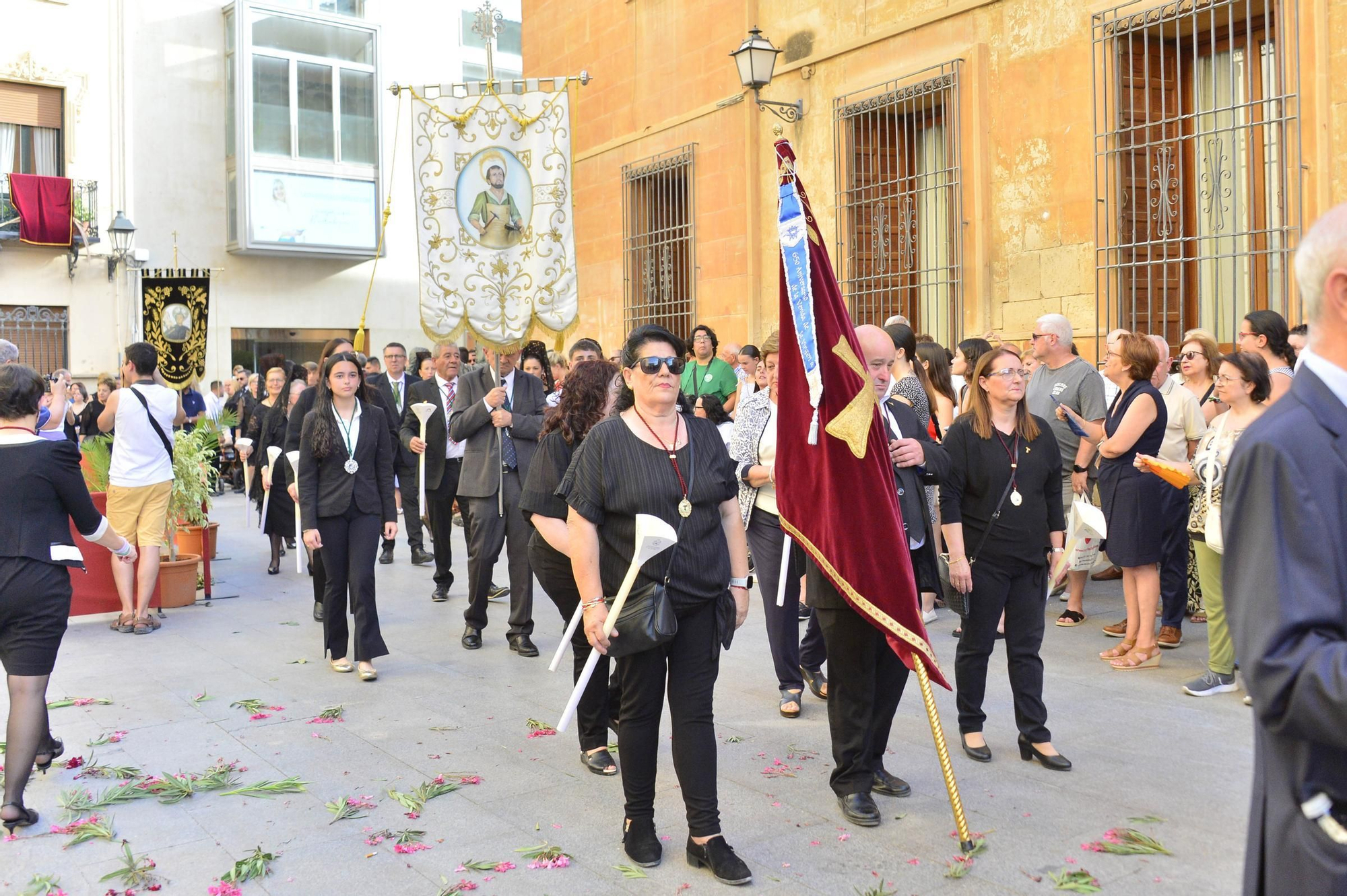 Procesion del Corpus Christi y Altares en Elche