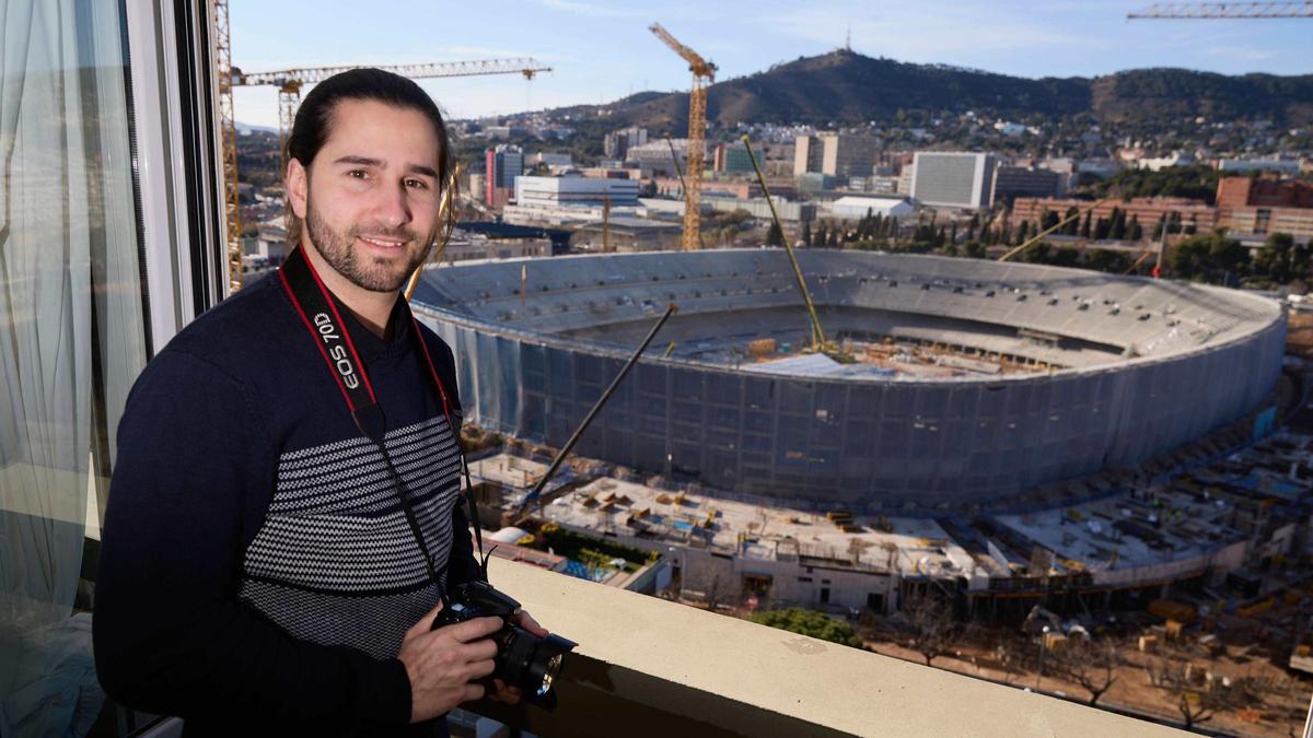 Eric Cerveto, creador de @camp.nou.now, recibió a SPORT en su domicilio