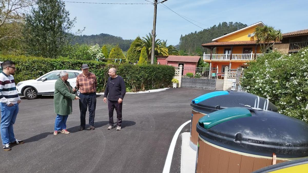 Eva María Pérez durante la visita a los trabajos.