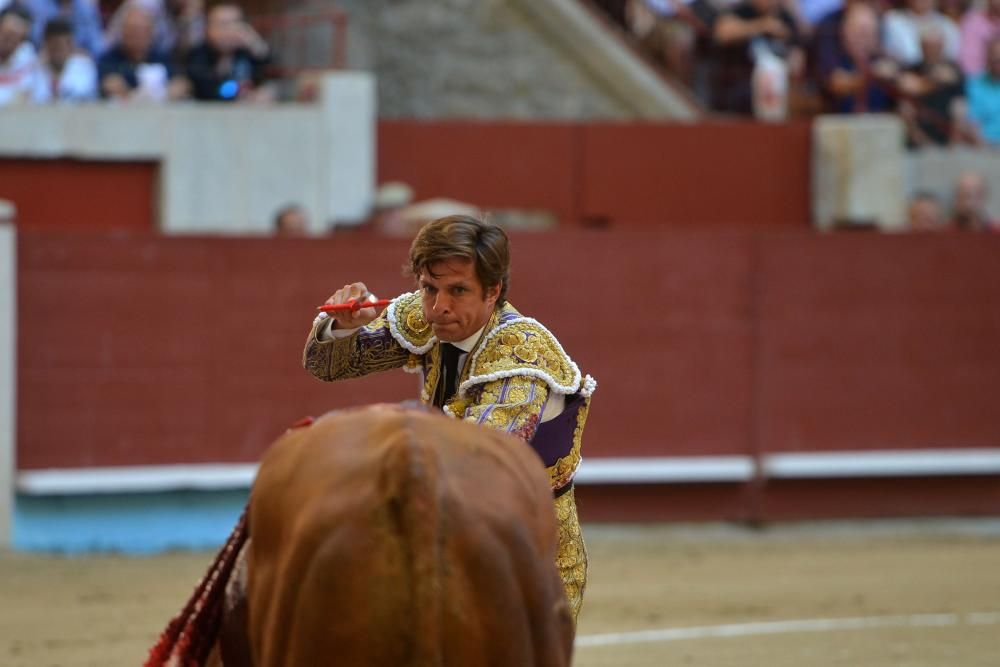 Gran tarde de toros en la de feria de Pontevedra