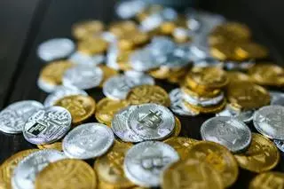 El proyecto cripto de Trump compra tokens por valor de 20 millones de dólares dos días antes de la Cumbre en la Casa Blanca