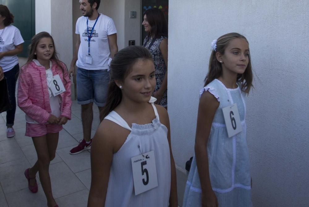 Visita de las candidatas infantiles a la Casa Ronald Mcdonald