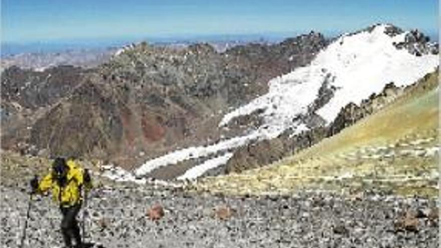 Kilian Jornet bat el rècord d&#039;ascensió i descens de  l&#039;Aconcagua a la segona