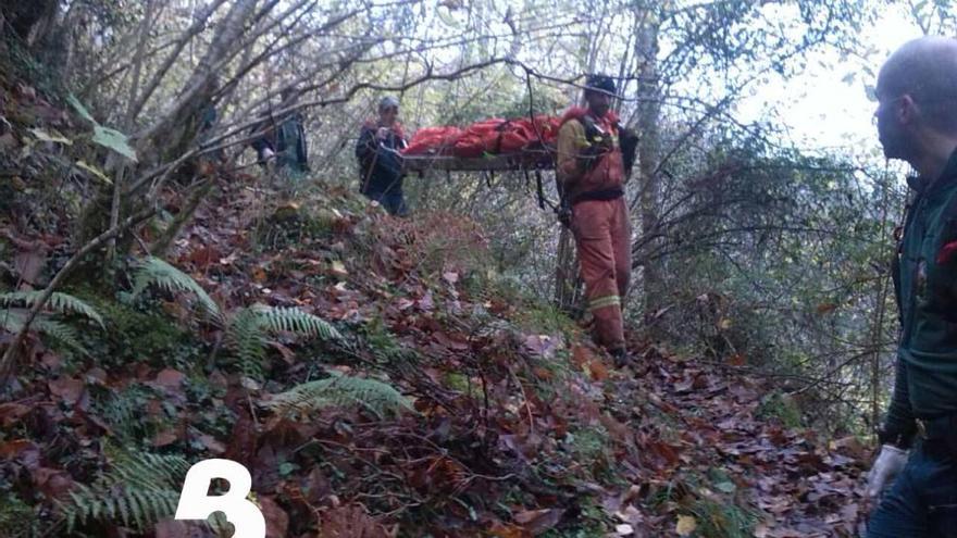 Muere un hombre en Amieva tras despeñarse mientras cazaba