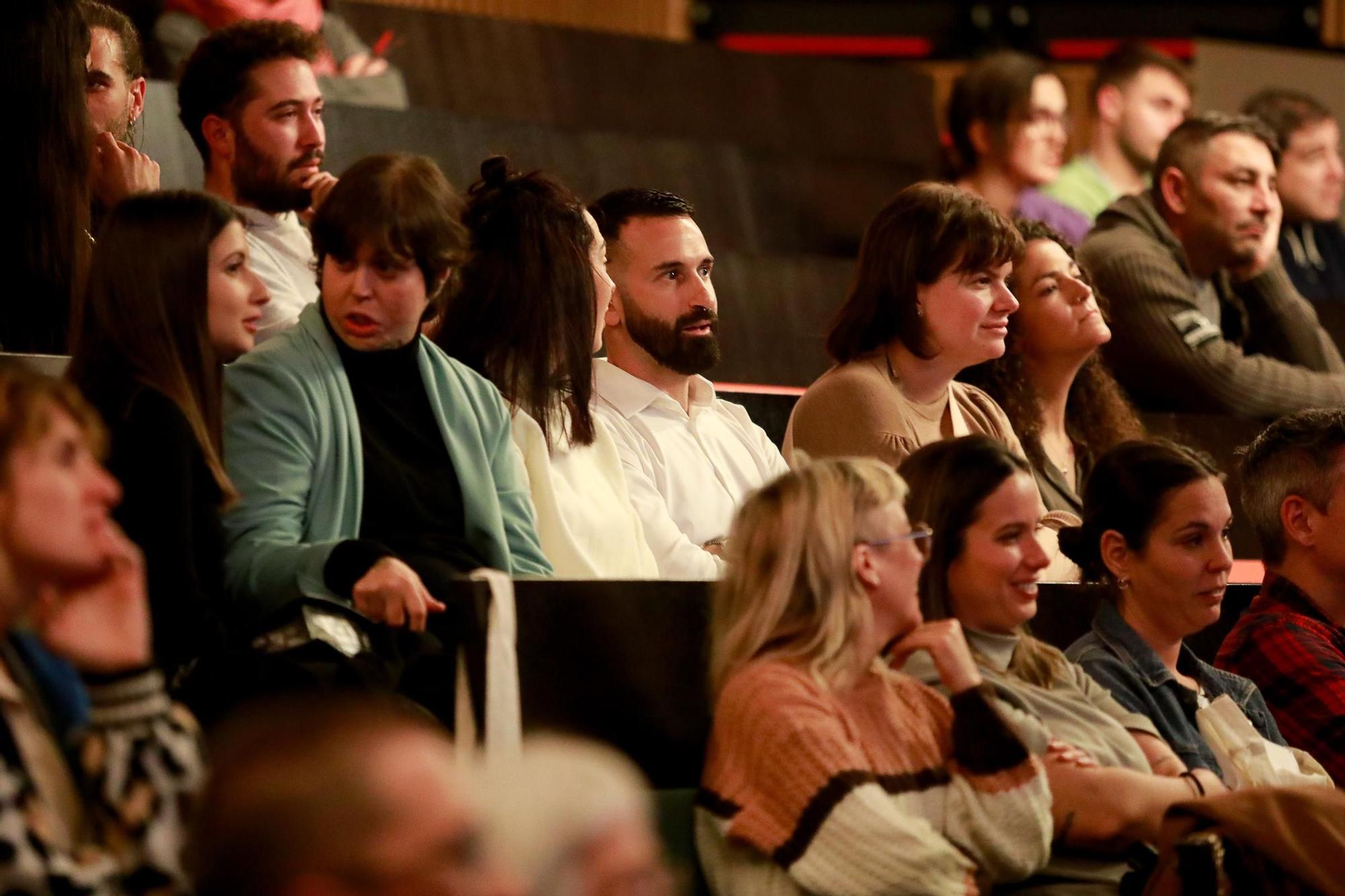 Más de cien alumnos reciben los Premis a l’Esforç i l’Excel·lència de Educación