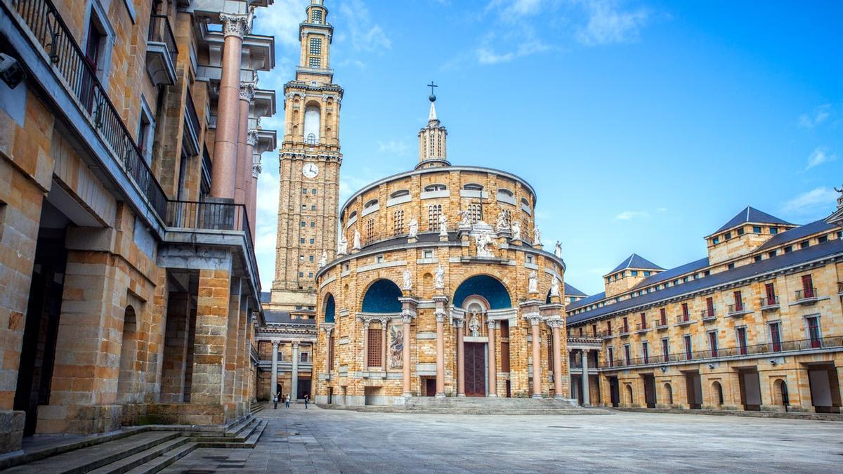 Universidad Pública Laboral de Gijón, Asturias