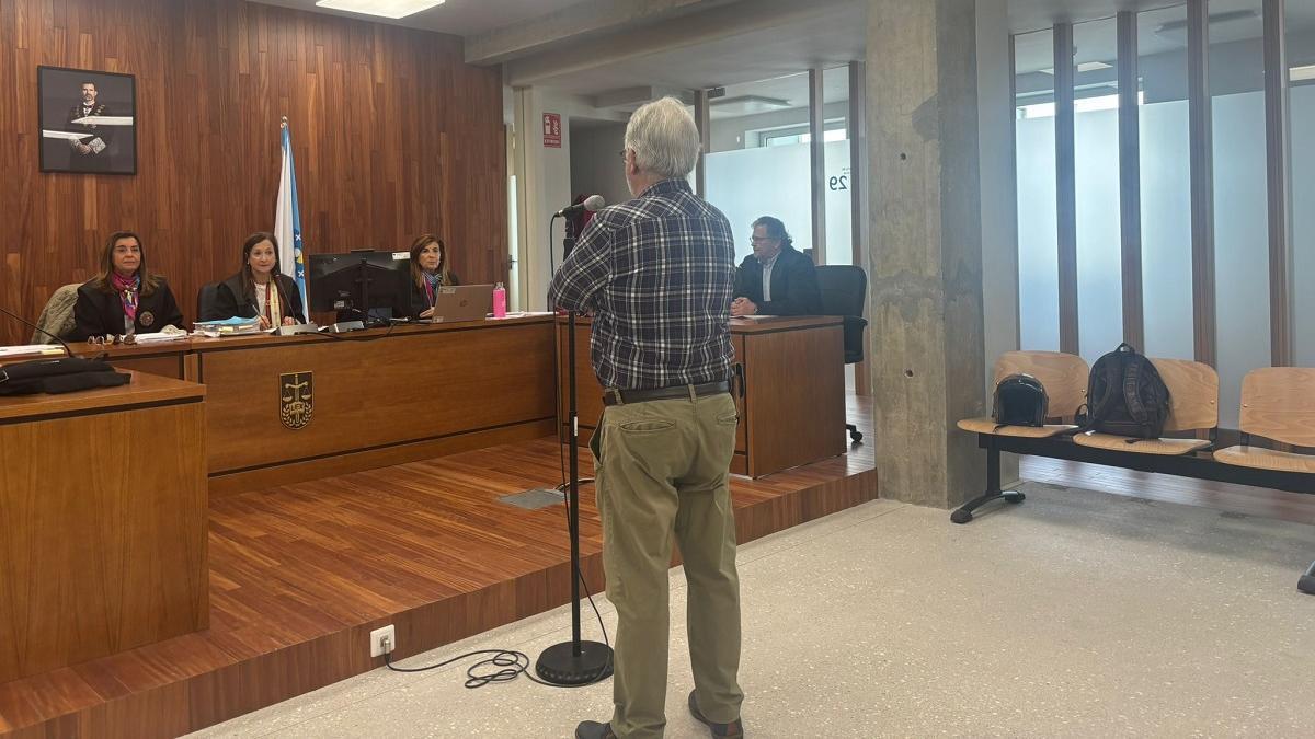 El condenado, durante la vista oral de esta mañana