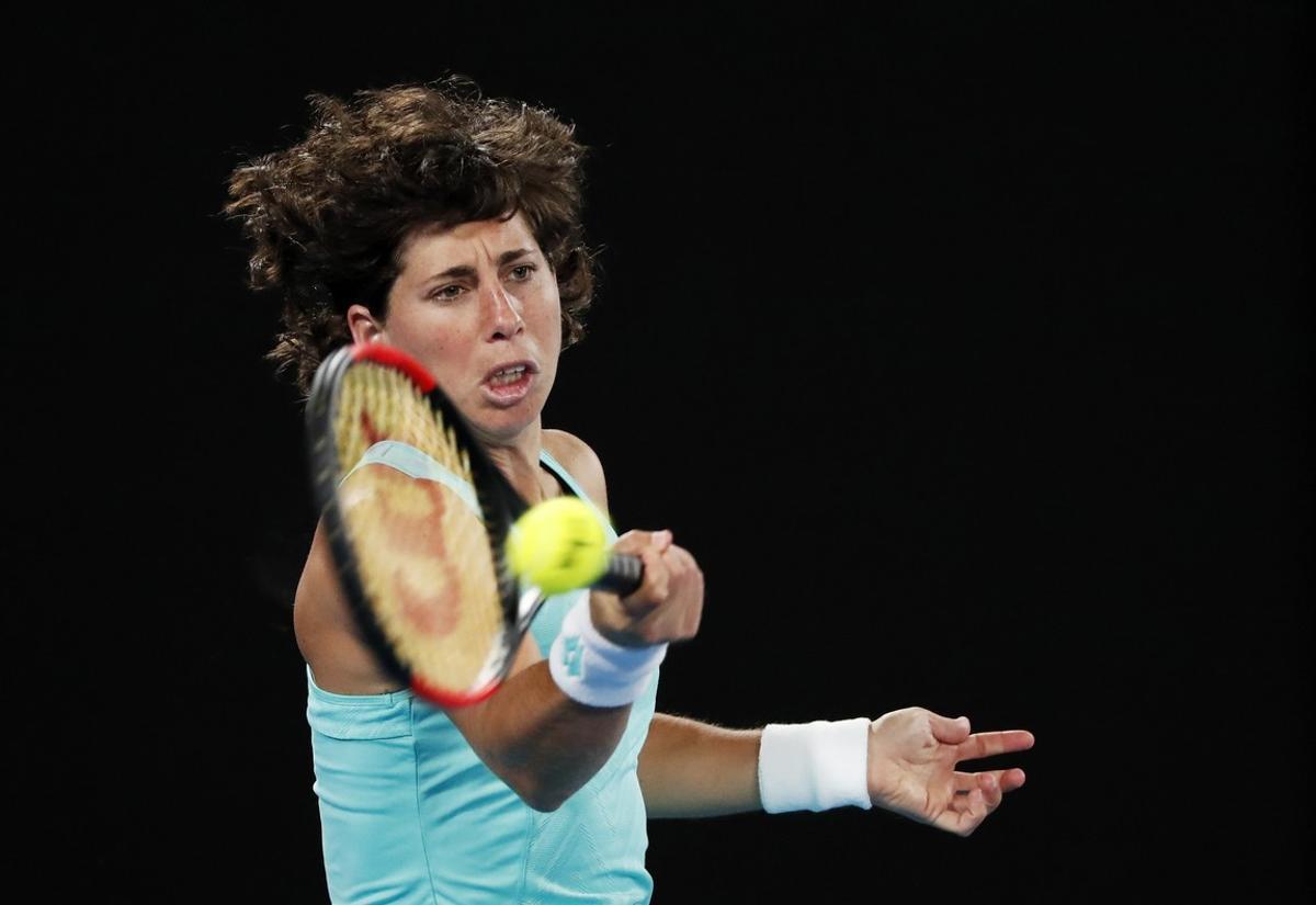 Tennis - Australian Open - Quarterfinals - Rod Laver Arena, Melbourne, Australia, January 23, 2018. Spain’s Carla Suarez Navarro in action during her match against Denmark’s Caroline Wozniacki. REUTERS/Issei Kato