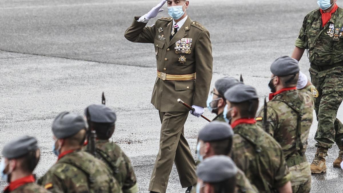 Adrián Barbón  en los actos conmemorativos de la festividad de la Inmaculada Concepción, patrona del Arma de Infantería, en Cabo Noval