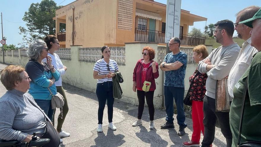 El Gobierno municipal limpia 23 kilómetros de caminos en la Marjalería en lo que va de 2025