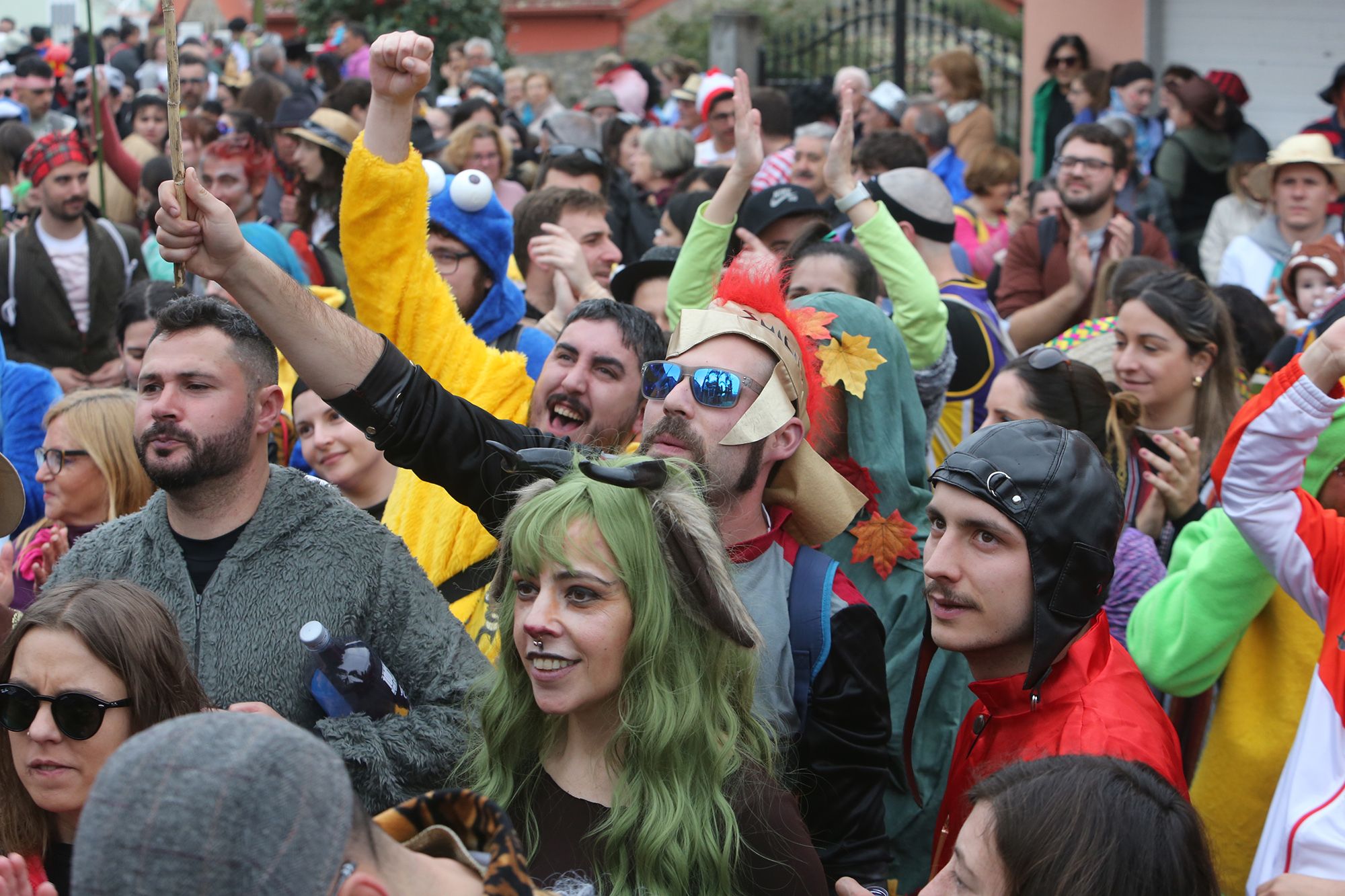 Búscate en las fotos del fin de fiesta del Entroido de O Hío