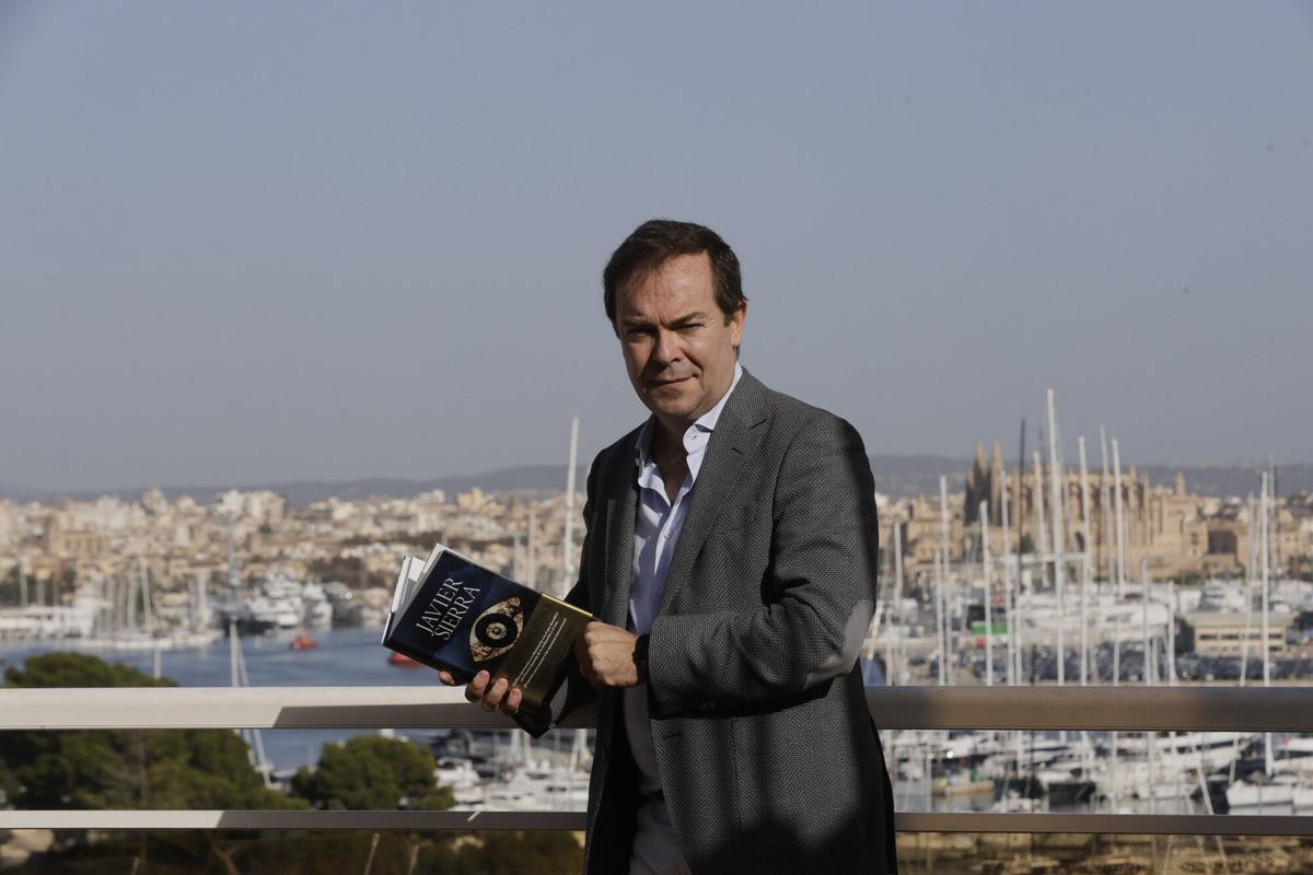 ENTREVISTA A JAVIER SIERRA, QUE PRESENTA LIBRO EN PALMA