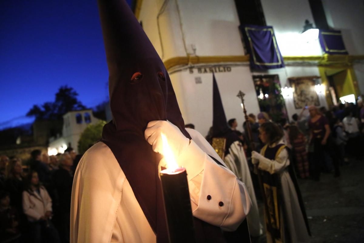 El Alcázar Viejo camina por Córdoba con la hermandad de Pasión